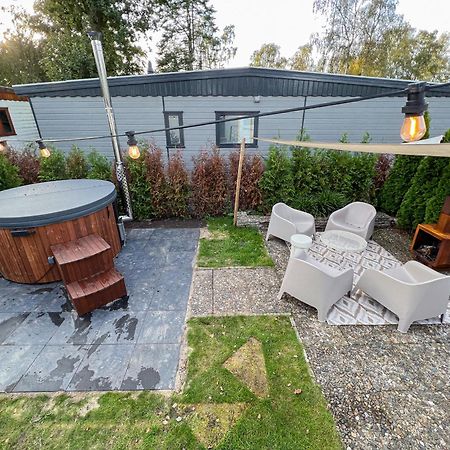 Bosrijk Chalet - Hottub - Veluwe Putten Exteriör bild